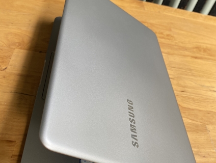 ==> Laptop Samsung NT901X5T, i5 – 8250u, 16G, 256G, 15.6in, pin 10h