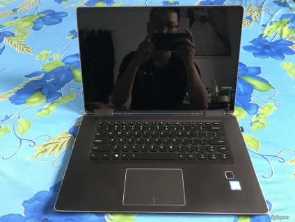 Laptop Lenovo Yoga 710 máy tính lai máy tính bảng 2 in 1.